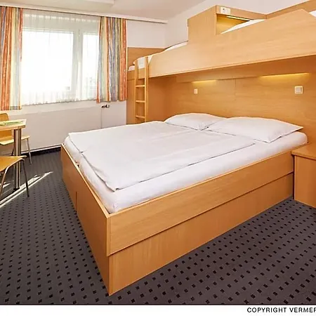 Jugendgaestehaus *
